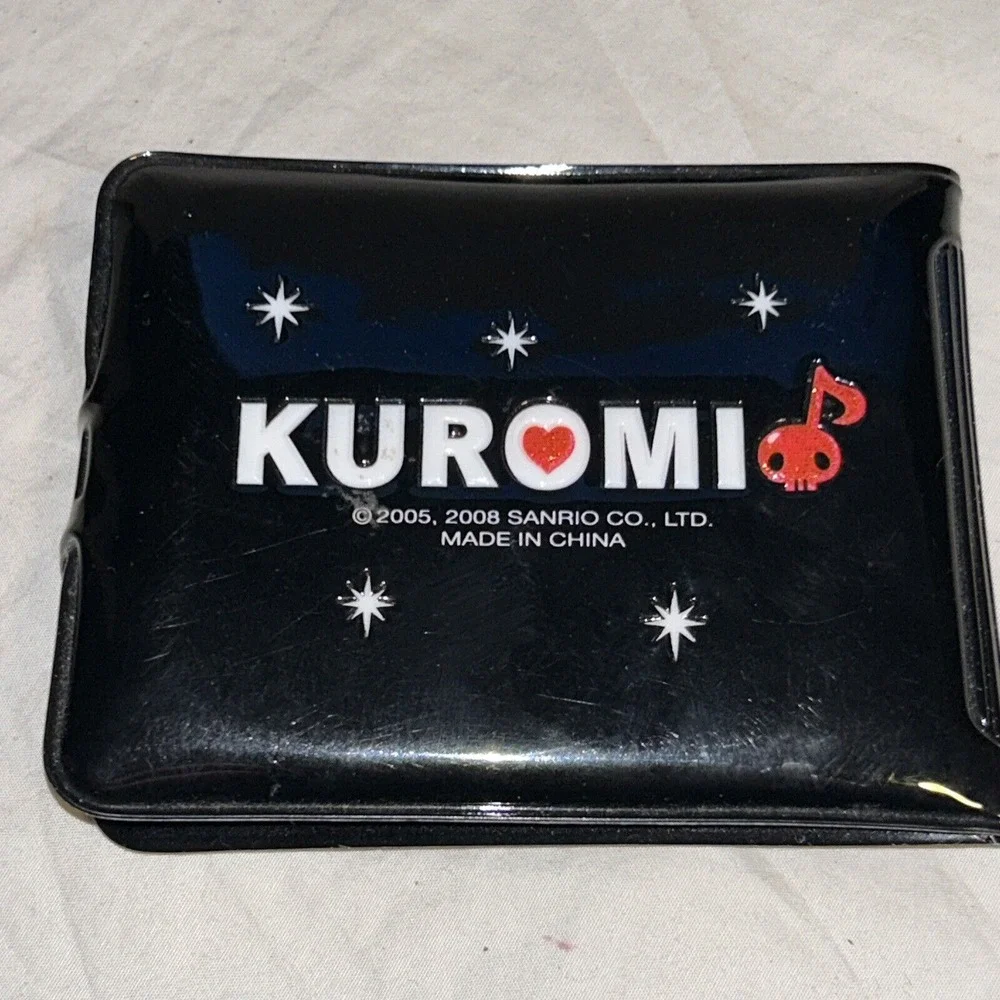 Sanrio Women's Kuromi 2008 Black and Red Wallet‎ Hello Kitty Photos D4